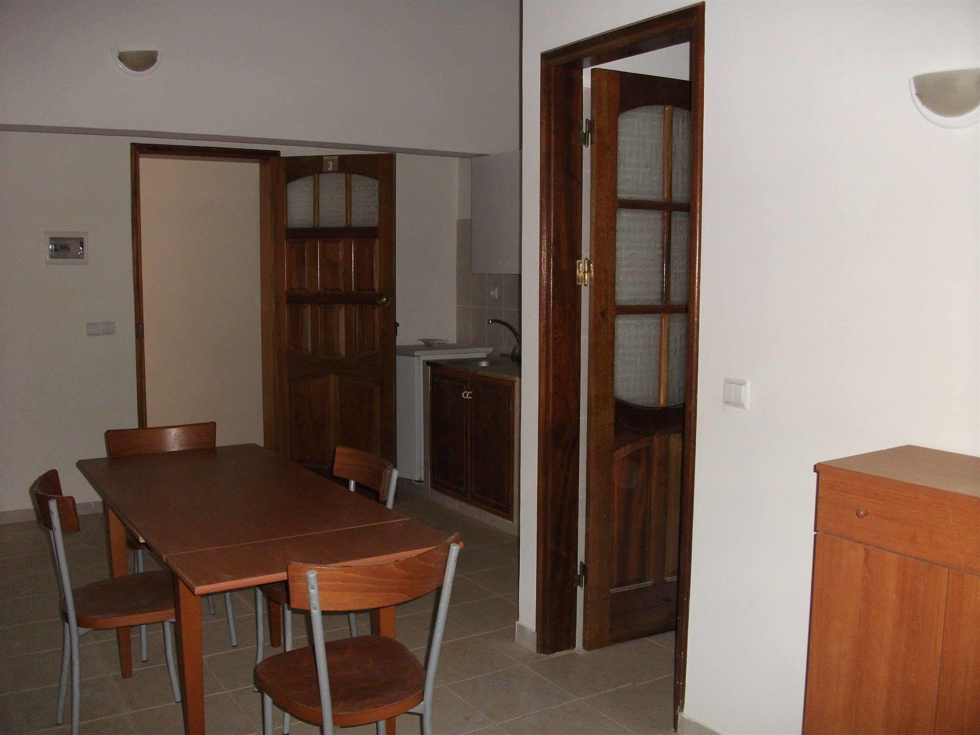 Dourada Studios Санта Мария Екстериор снимка